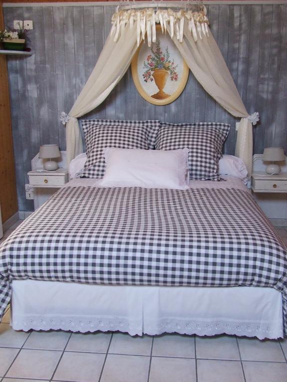 Gite Les Orchidees Honfleur Room photo